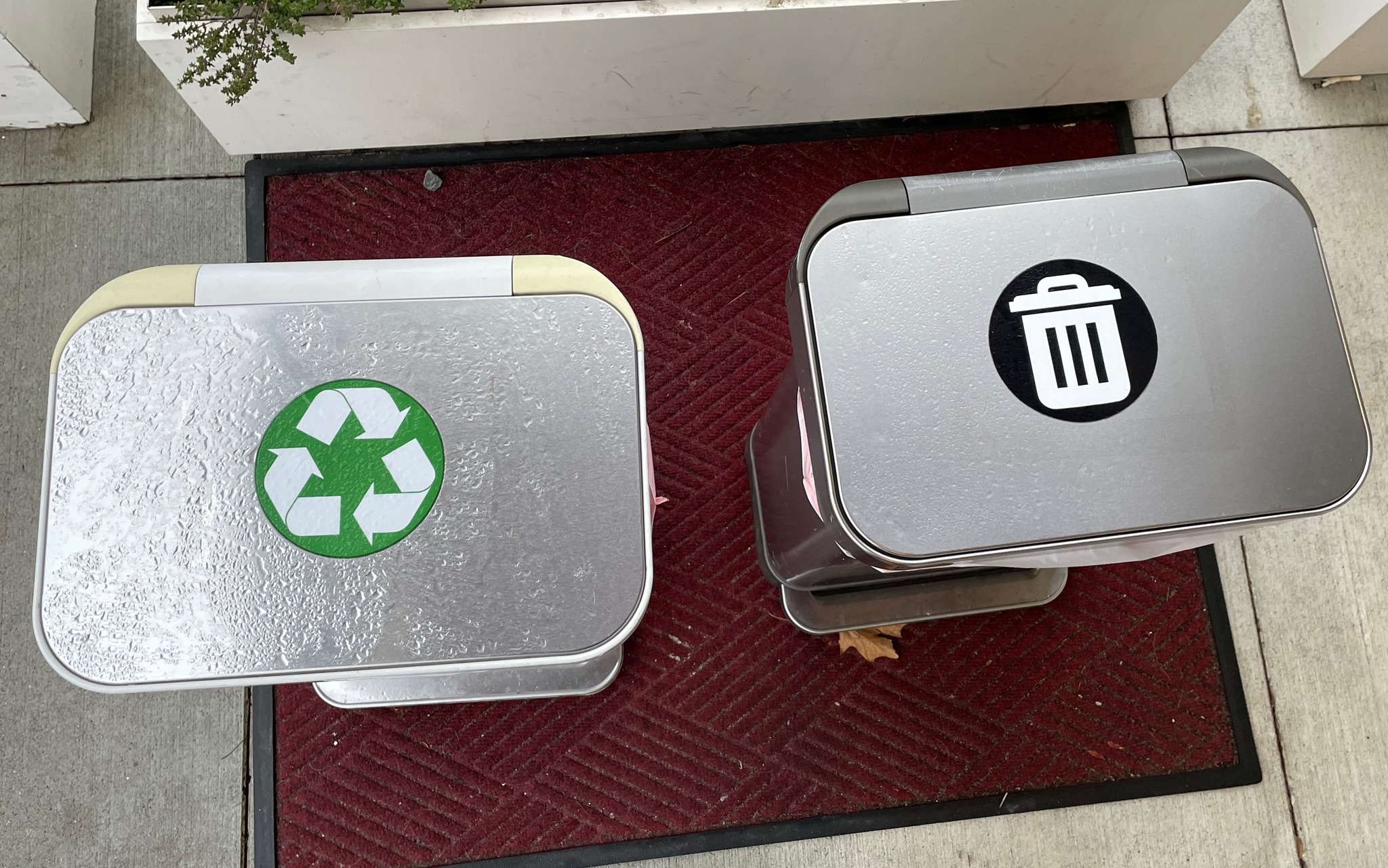 Recycling - 6 Rs of Waste Management